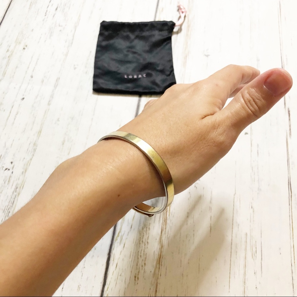 Madewell gold like fashion bracelet one size clasp closure - Picture 6 of 6